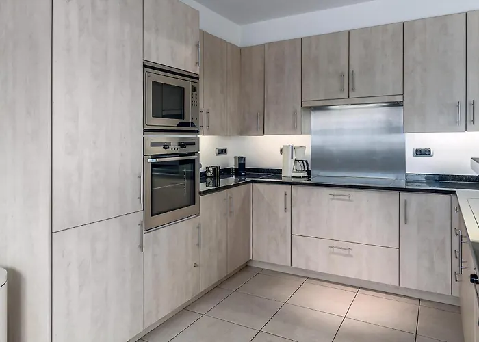 Anno 2000 O2 G * Sint-Idesbald