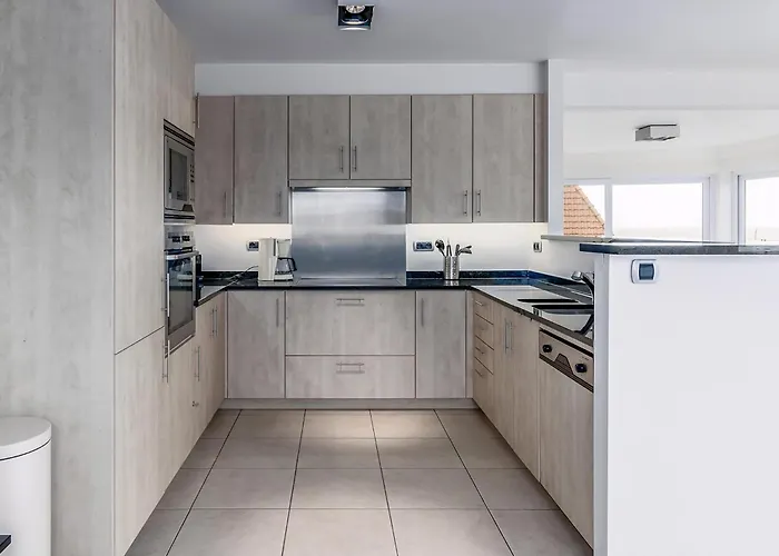 Anno 2000 O2 G * Sint-Idesbald